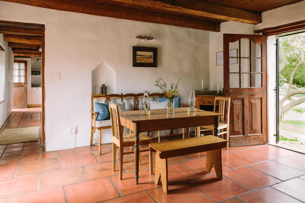 Villa Beaumont Family Wines à Botrivier Extérieur photo